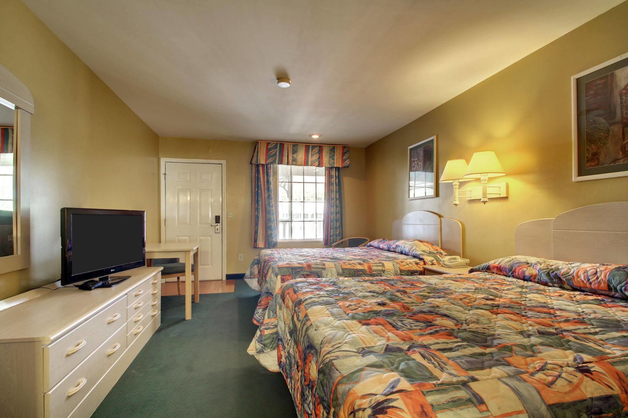 Key West Inn - Childersburg Esterno foto