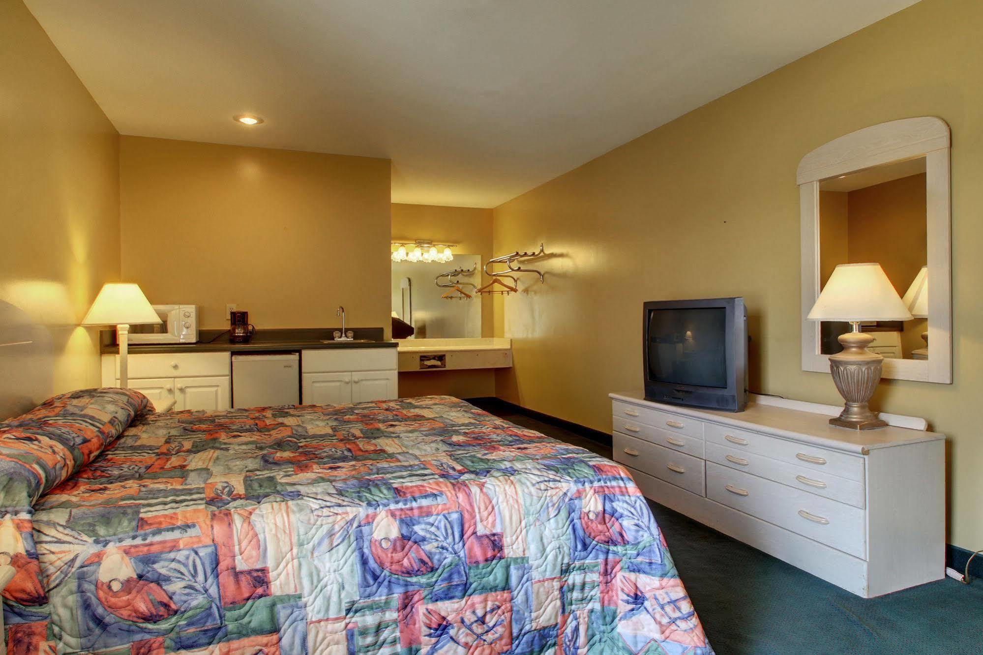 Key West Inn - Childersburg Esterno foto
